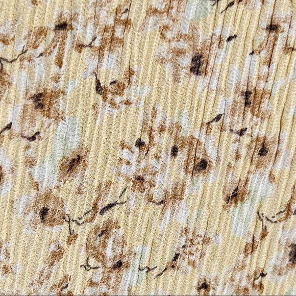 Yellow floral blouse top tie neck crinkle short ruffle sleeve S Robertson Rodeo - Picture 7 of 8